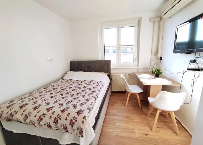 Apartment Twin 1