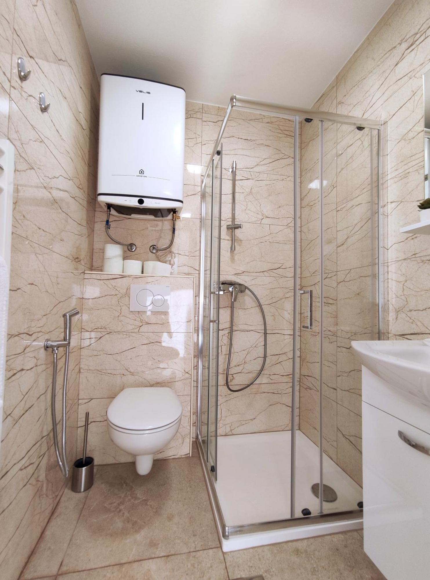 Apartma Twin 1 *
